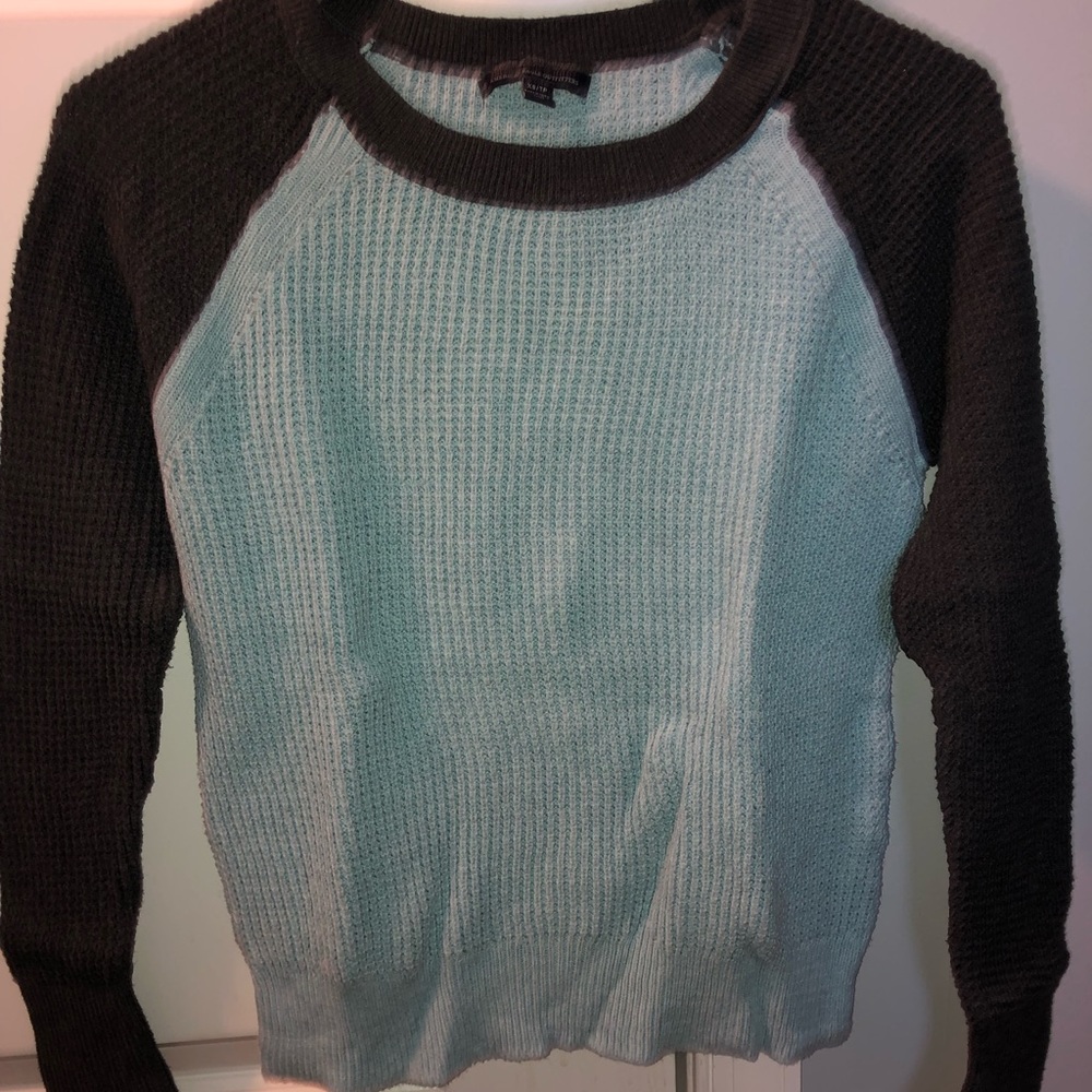 Sweater - American Eagle